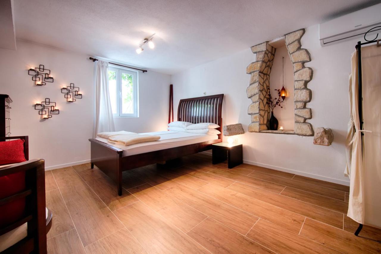 B&B Villa Vis Zewnętrze zdjęcie